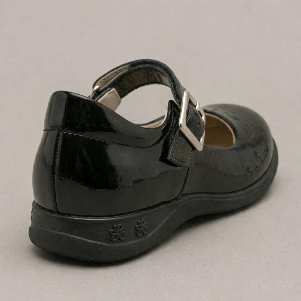 zapato escolar maria itzel negro (sintético o charol) zapato escolar maria itzel negro (sintético o charol)