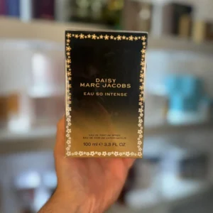 Daisy Marc Jacobs EAU So Intense