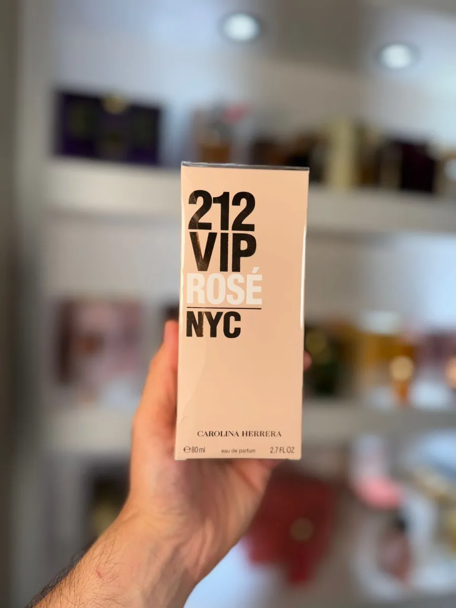 212 VIP Rosé NYC Carolina Herrera