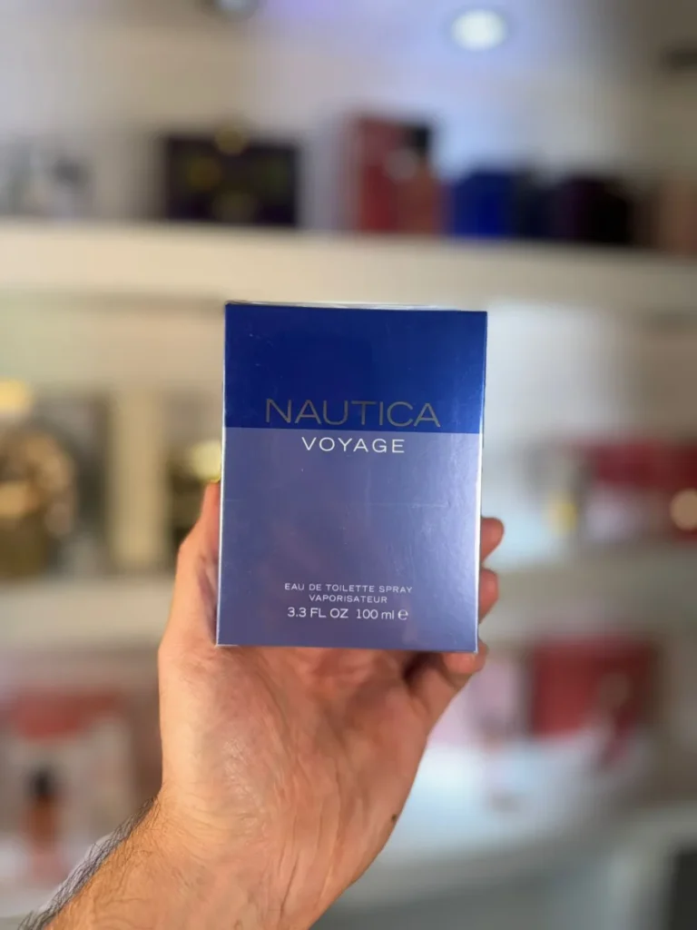 Nautica Voyage EAU de Toilette