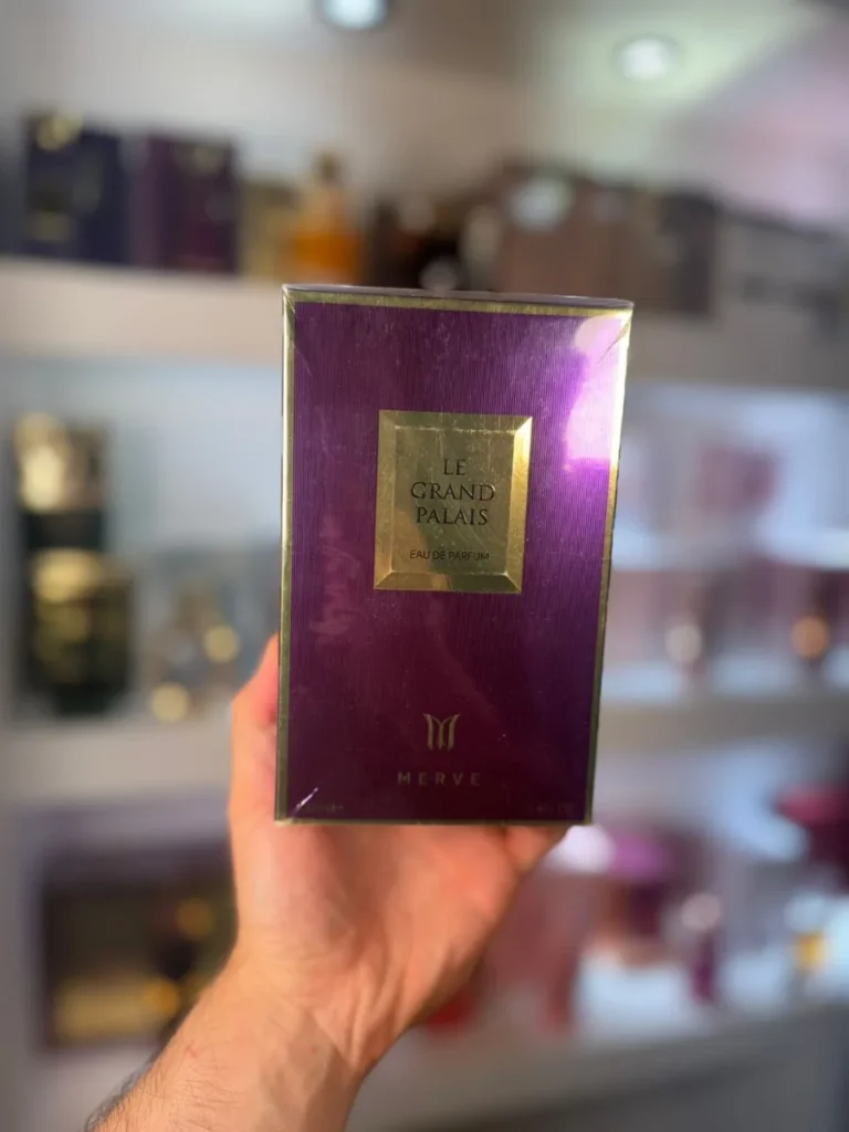 Le Grand Palais Merve Eau de Parfum